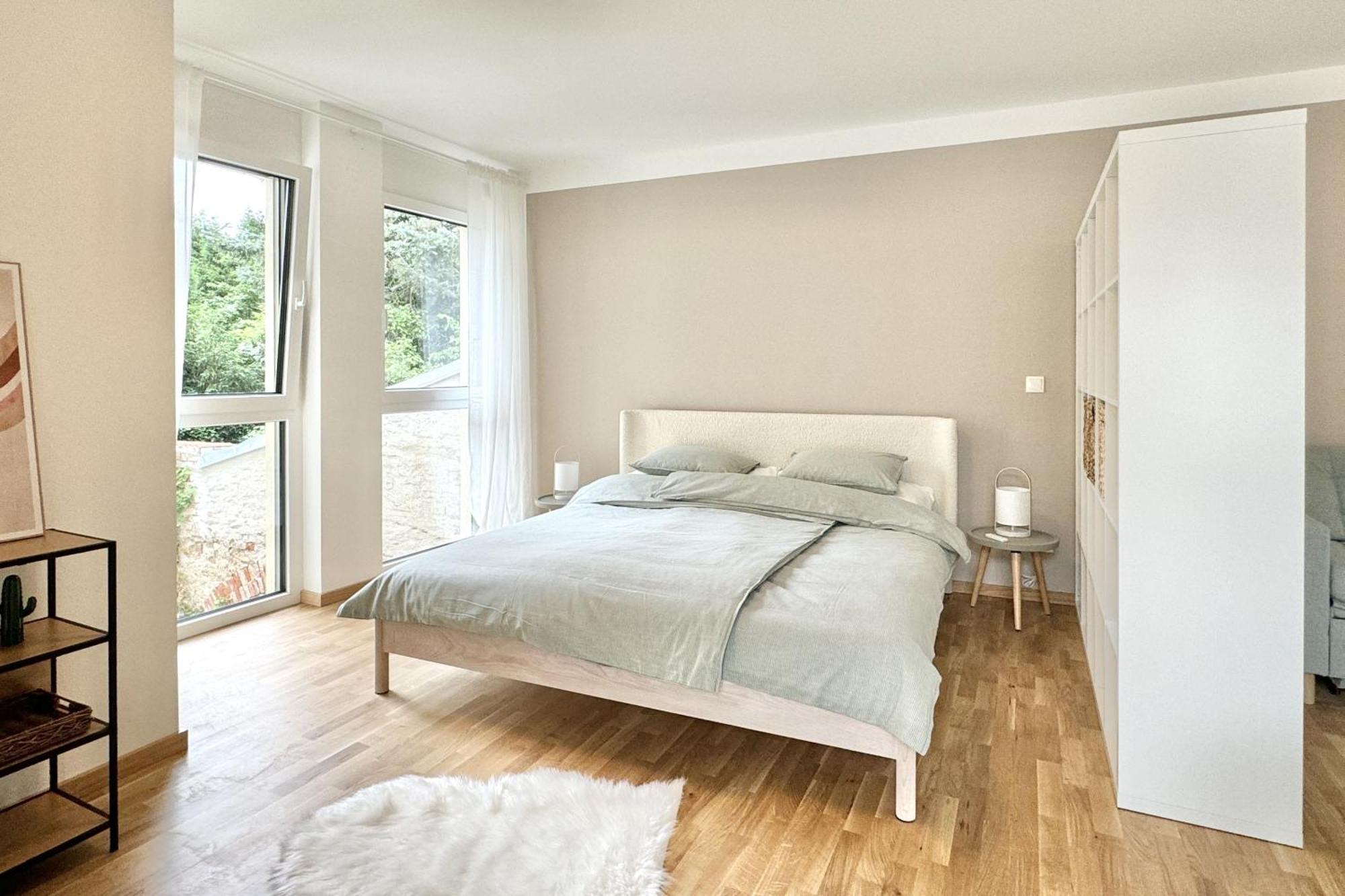 Modernes Studio Beim Domplatz Bécsújhely Kültér fotó
