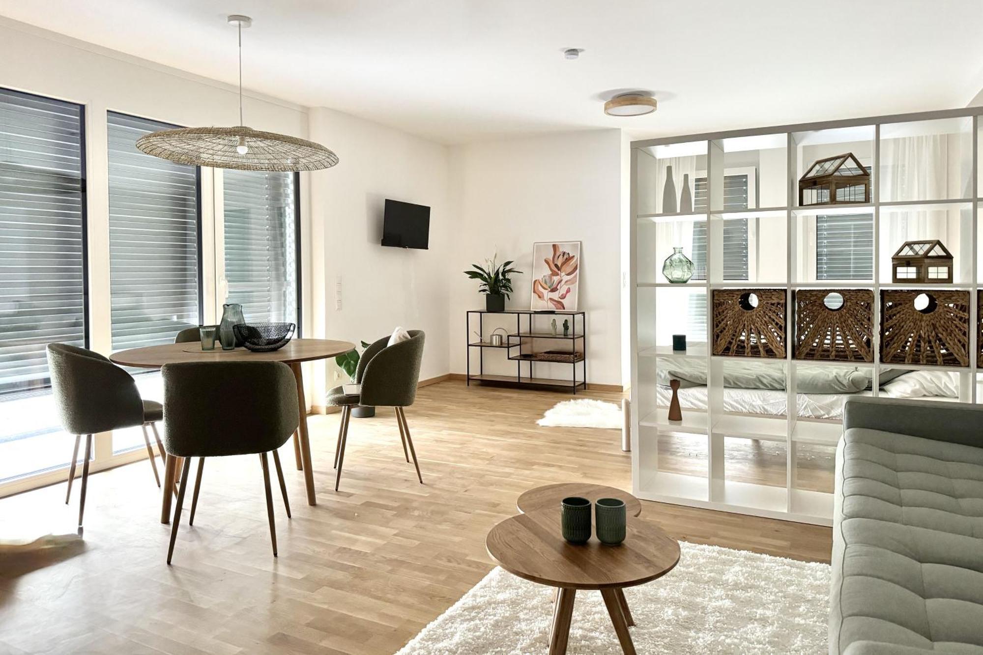 Modernes Studio Beim Domplatz Bécsújhely Kültér fotó