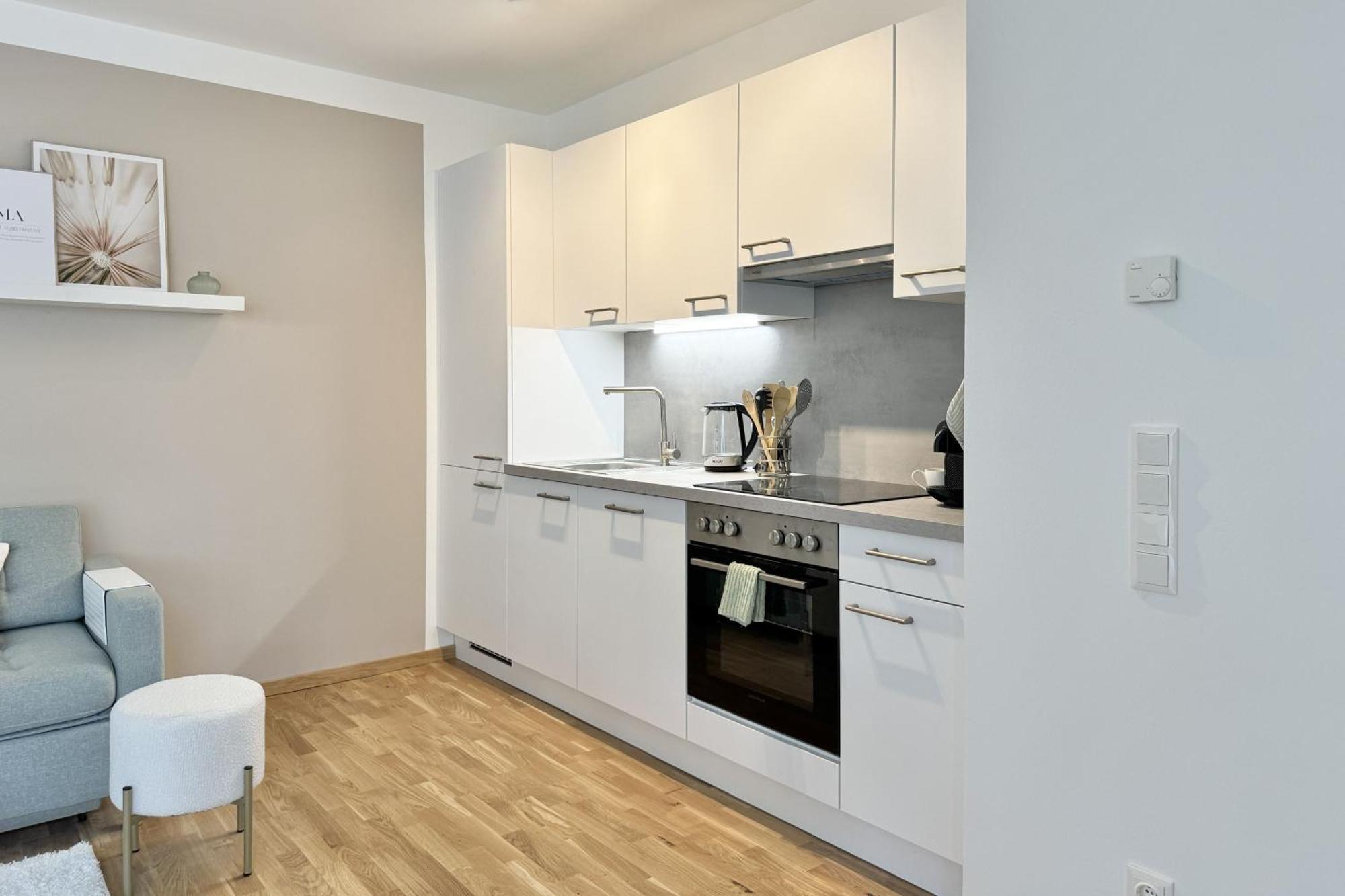 Modernes Studio Beim Domplatz Bécsújhely Kültér fotó