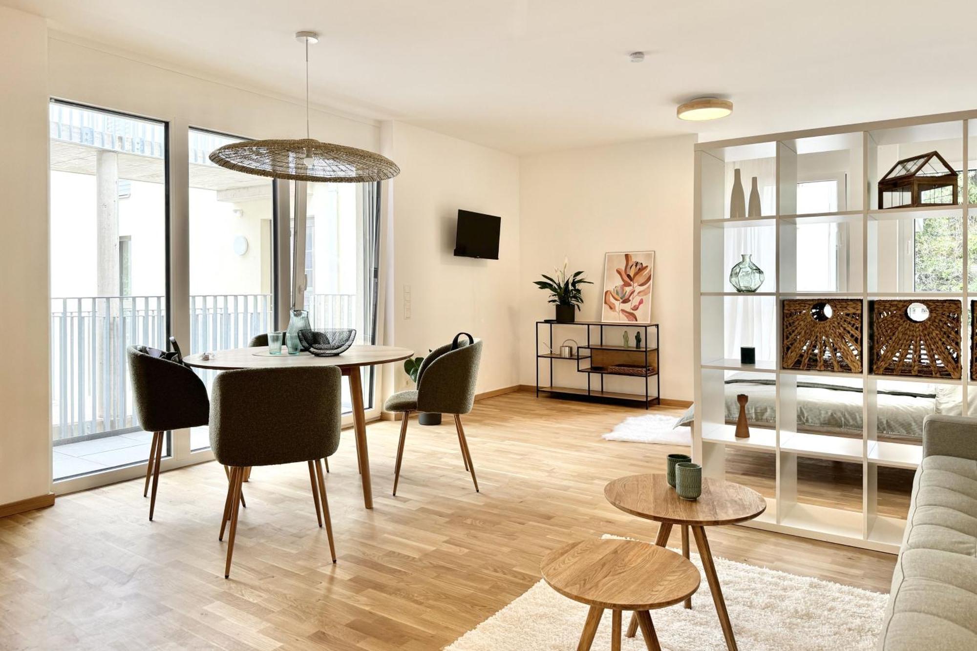 Modernes Studio Beim Domplatz Bécsújhely Kültér fotó